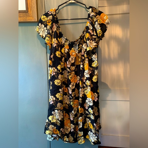 Natural Life NWT Flutter Sleeve Flowy Floral Dress XL - Picture 1 of 4